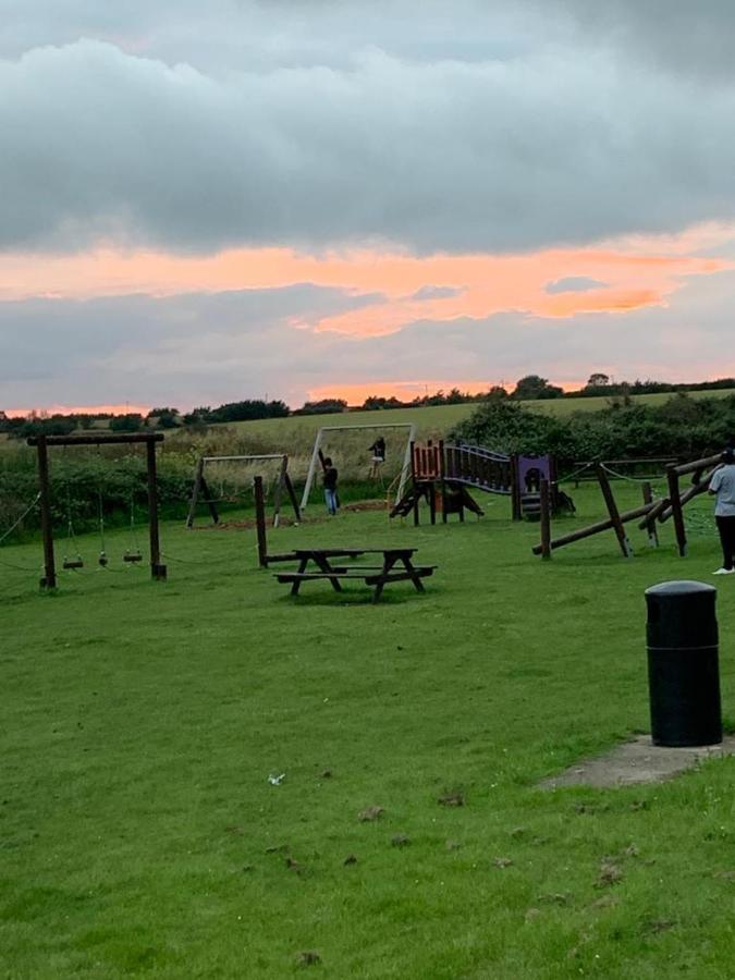 Apartment Daisychain Getaways The Perfect Place To Play And Getaway East Mersea